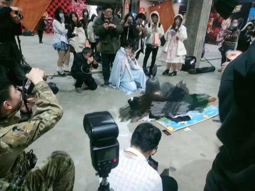 漫展女主被爆料视频,揭秘幕后真相与争议 第3张 漫展女主被爆料视频,揭秘幕后真相与争议 第3张